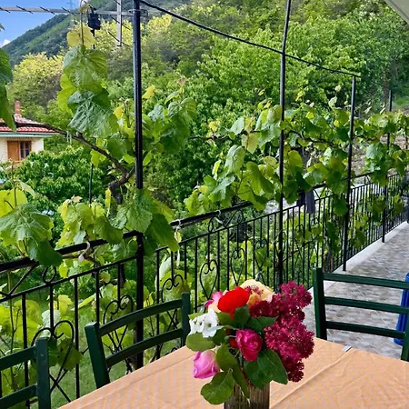 Gjoli View 2br With Stunning Views Polisi i Vogel