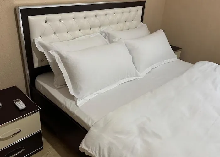 Gjoli View 2br With Stunning Views شقة *