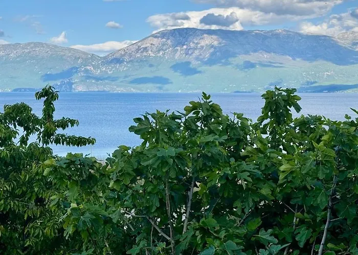 Gjoli View 2br With Stunning Views *