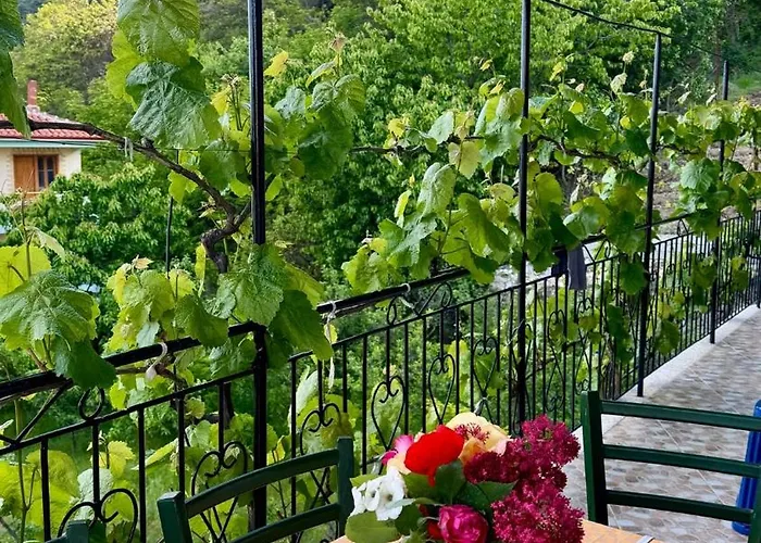 Gjoli View 2br With Stunning Views Polisi i Vogel
